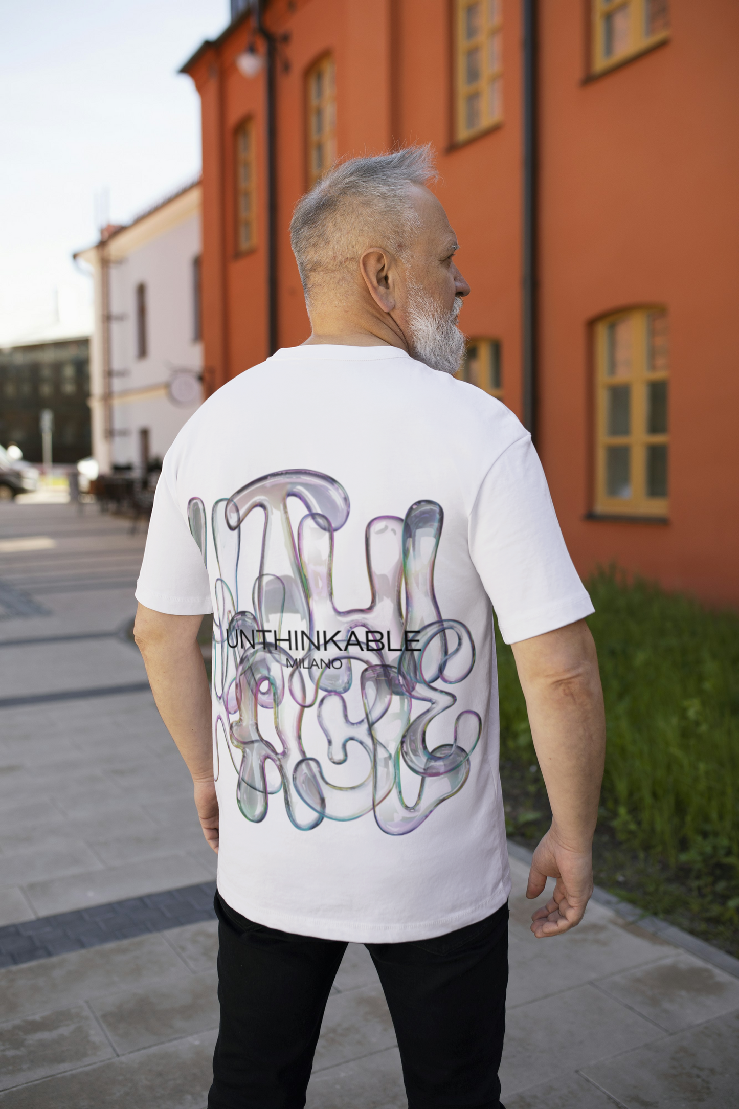 T-Shirt Unthinkable Milano logo retro